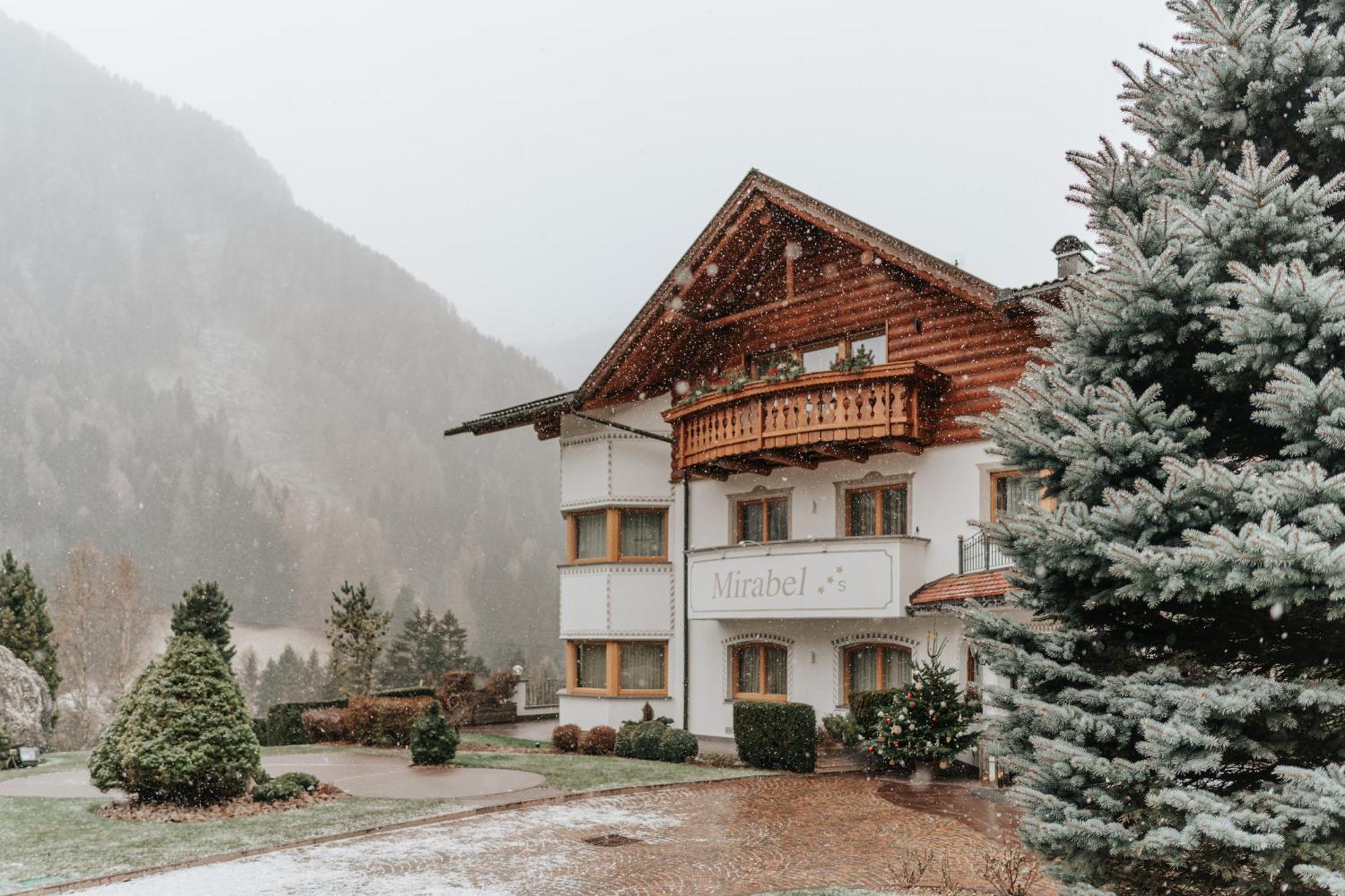 B&B Hotel Mirabel Ortisei Exterior photo