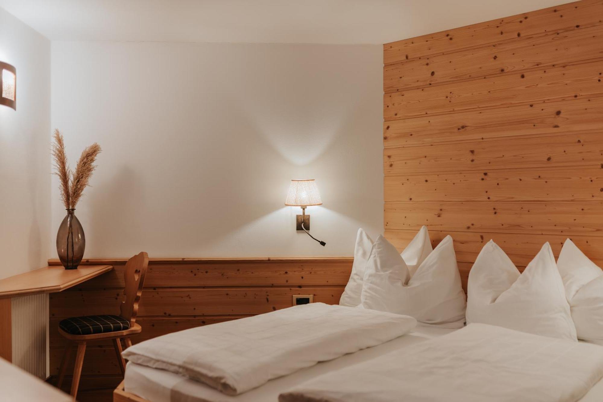 B&B Hotel Mirabel Ortisei Room photo